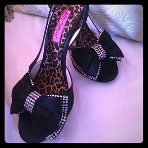 Betsey Johnson sandals